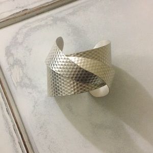 Stainless steel cuff bracelet